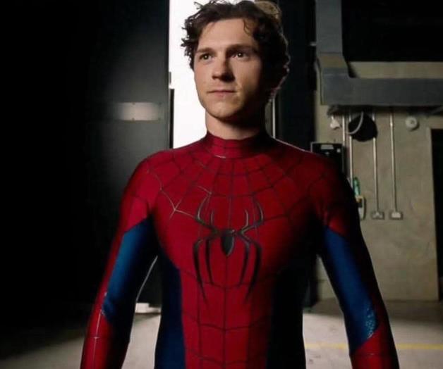 Porta nuevo traje ar&aacute;cnido