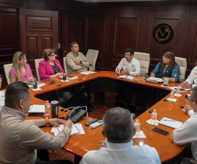 Garantizar la calidad educativa, pide rector