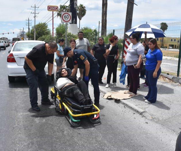 Atropellan a mujer en bulevar Hidalgo Atropellan a mujer en bulevar Hidalgo