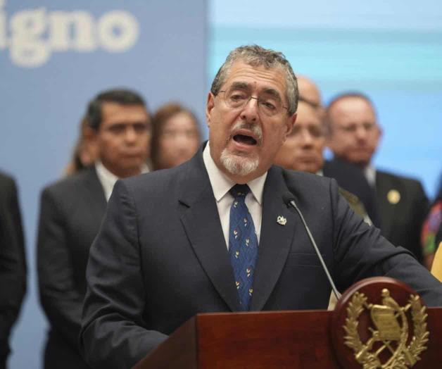 Presidente de Guatemala anuncia reforma para impulsar desarrollo en tierras comunales