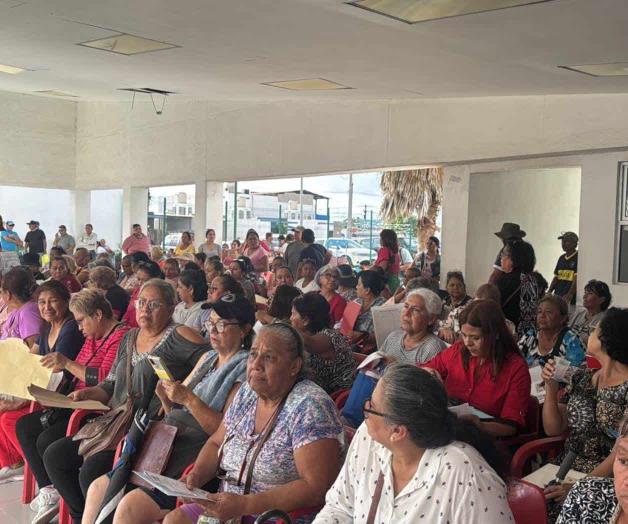 Buscan mujeres pago de pensión Buscan mujeres pago de pensión