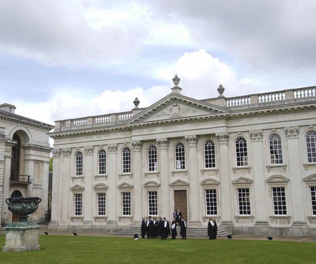 Buscan otras alternativas a EU alumnos extranjeros