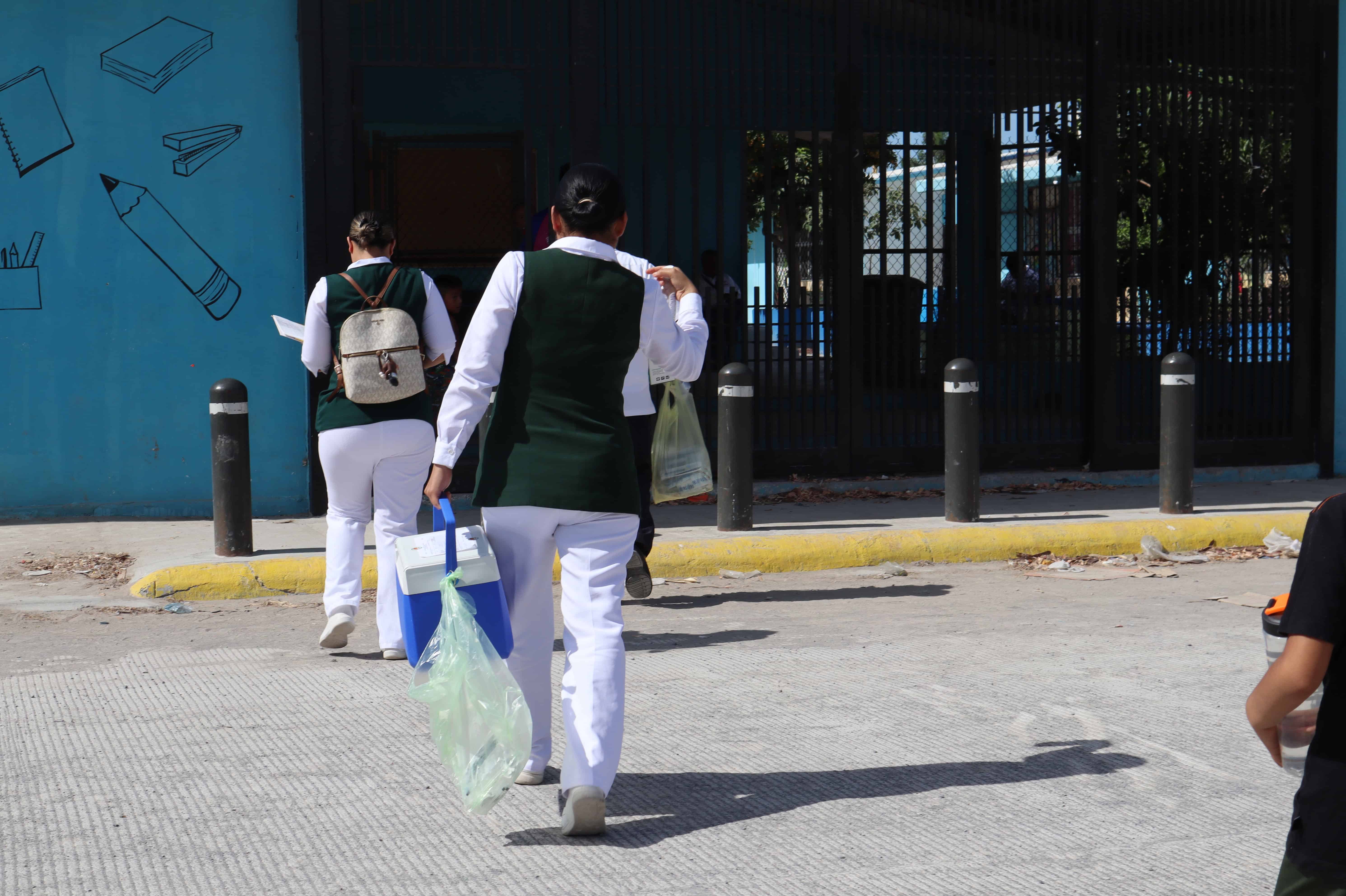 Avanza Vacunaci&oacute;n Intensiva