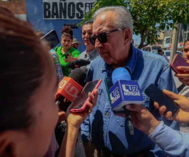 Rub&eacute;n Rocha Moya anuncia abasto del 80-90% de medicamentos en Sinaloa