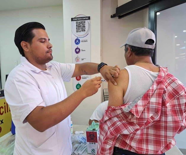 Avanza Vacunaci&oacute;n Intensiva