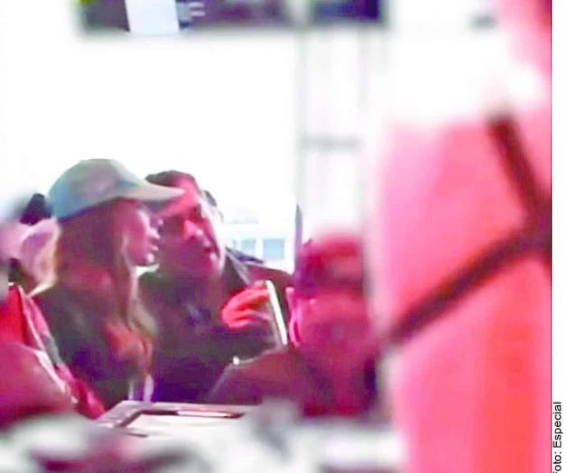 Exhiben a diputados en fiesta VIP de la F1