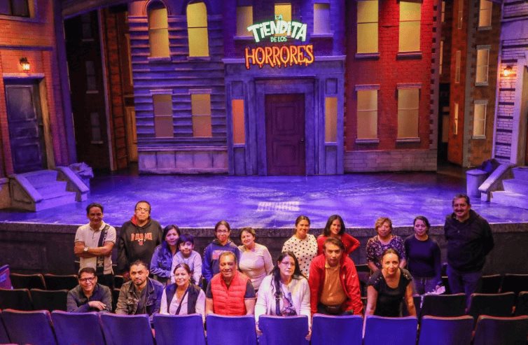 La Tiendita de los Horrores: Éxito teatral con Chantal Andere como protagonista La Tiendita de los Horrores: Éxito teatral con Chantal Andere como protagonista