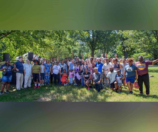 Dem&oacute;cratas en pie de lucha