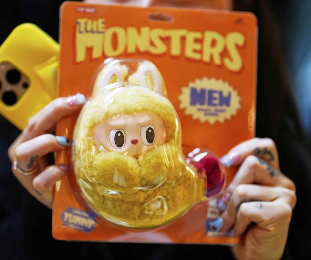 Roban muñecos valorados en 7 mil dólares en Los Ángeles