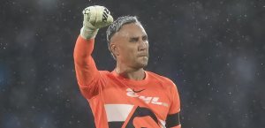 Gran recibimiento a Keylor Navas en su primer partido con los Pumas