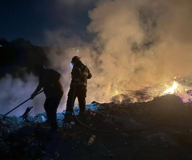 Nuevo incendio en tiradero clandestino Nuevo incendio en tiradero clandestino