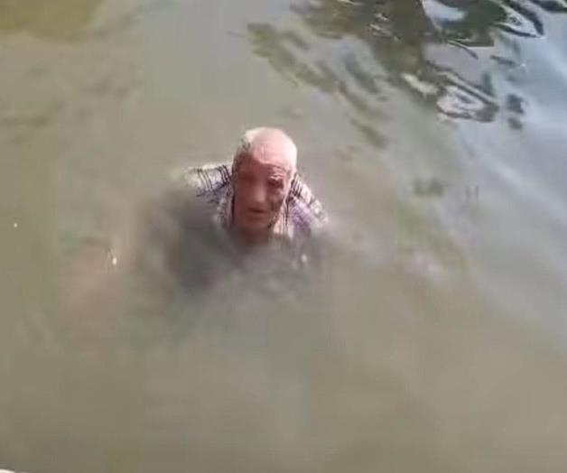 Rescatan a adulto mayor de ataque de cocodrilo en canal de la cortadura en Tampico Rescatan a adulto mayor de ataque de cocodrilo en canal de la cortadura en Tampico