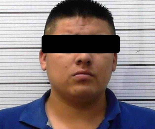 Detienen a sujeto con armas y drogas