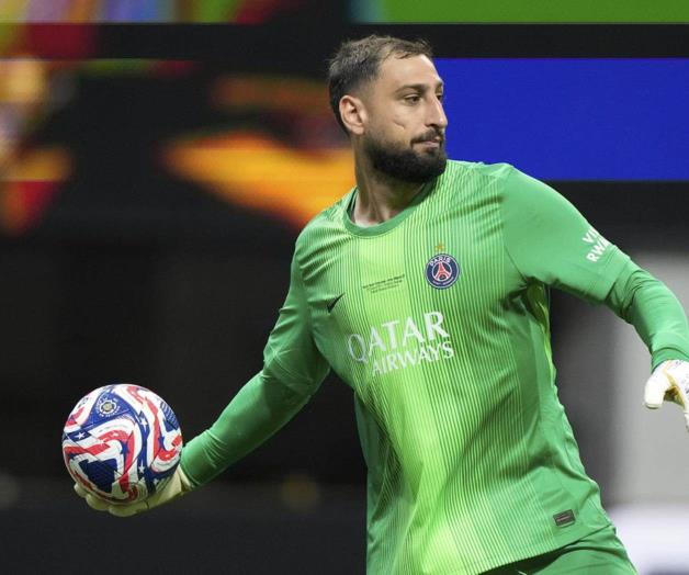 Gianluigi Donnarumma anuncia su salida del PSG tras exclusi&oacute;n