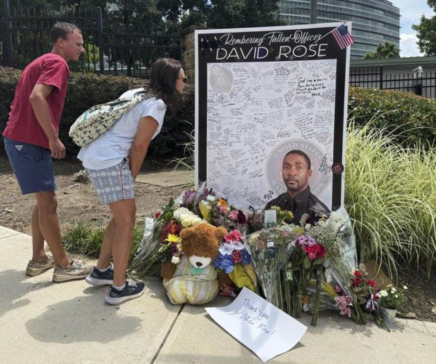 Tiroteo en sede de CDC Atlanta: hombre ataca por retórica antivacunas Tiroteo en sede de CDC Atlanta: hombre ataca por retórica antivacunas