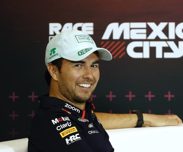 Sergio P&eacute;rez pacta regreso a F&oacute;rmula 1 con Cadillac