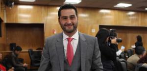 Va FGR contra ¡su contralor!