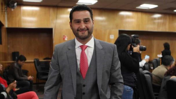 Actos ilícitos: Fiscalía General de la República remueve a Arturo Serrano Meneses