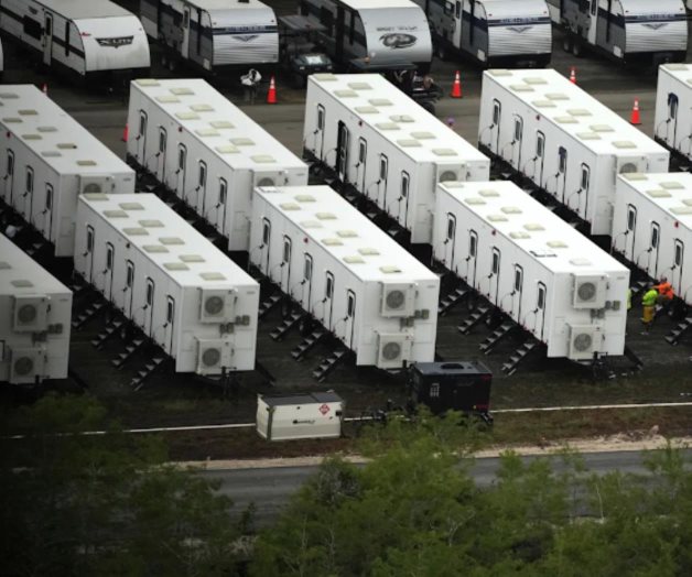 Alcatraz de los Caimanes: Construcci&oacute;n en Humedales de Florida