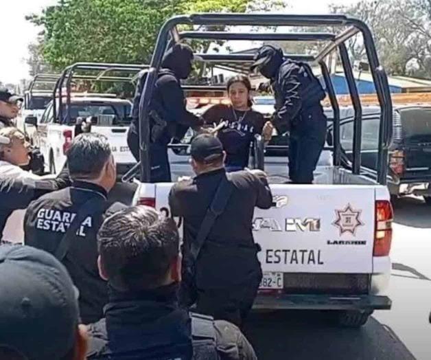 Reprimen con la fuerza pública a comerciantes de mercados rodantes en Madero Reprimen con la fuerza pública a comerciantes de mercados rodantes en Madero