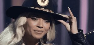 Obtiene Beyoncé su primer Emmy por show en NFL