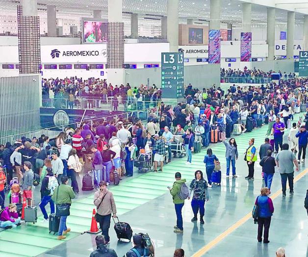 Suspenden operaciones en aeropuerto de CDMX