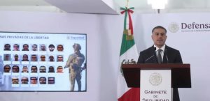 Narcos enviados a EU operaban desde prisión
