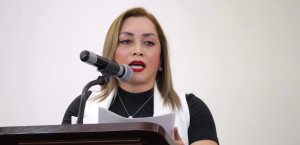 Regidora de Pachuca denuncia fraude con sello oficial