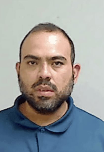 Cae traficante de humanos tras huir y chocar a patrulla Cae traficante de humanos tras huir y chocar a patrulla