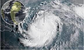 Huracán Erin categoría 5 avanza hacia el Caribe