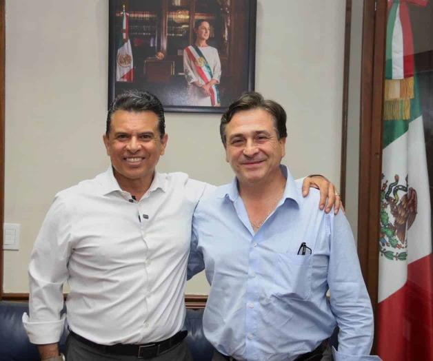 Promueve Lalo Gattás llegada de cadena de restaurantes a Victoria Promueve Lalo Gattás llegada de cadena de restaurantes a Victoria