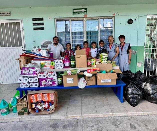 Apoyan con alimentos y productos de higiene Apoyan con alimentos y productos de higiene