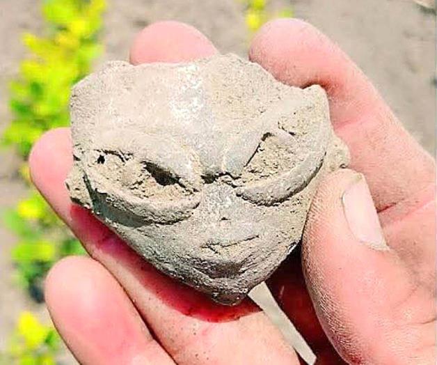 Encuentran extraña pieza arqueológica Encuentran extraña pieza arqueológica