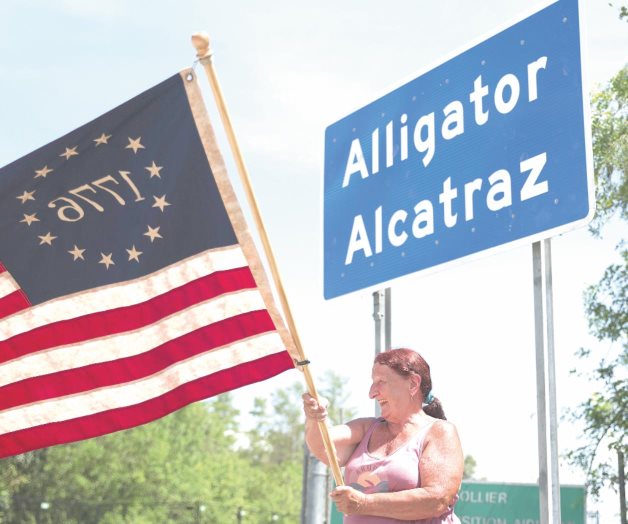 Eval&uacute;a juez derechos legales de detenidos