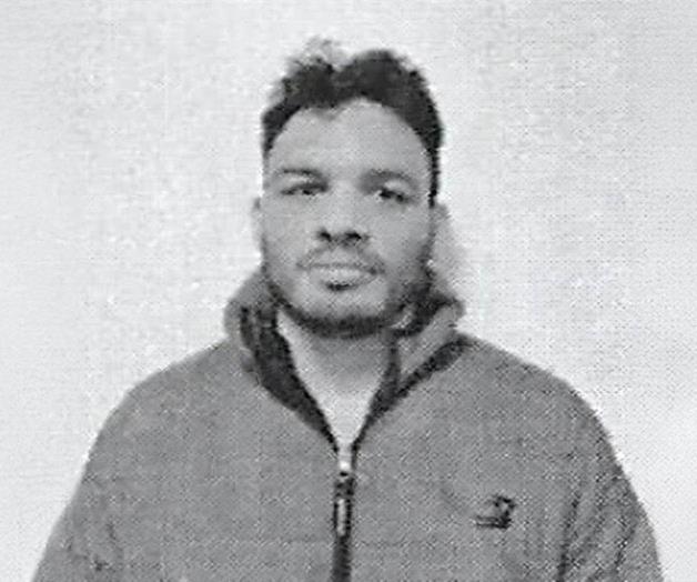 Julio César Chávez Jr. es trasladado a Hermosillo tras ser entregado por EU Julio César Chávez Jr. es trasladado a Hermosillo tras ser entregado por EU