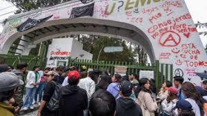 Conflicto estudiantil impide inicio de clases presenciales en UAEMéx