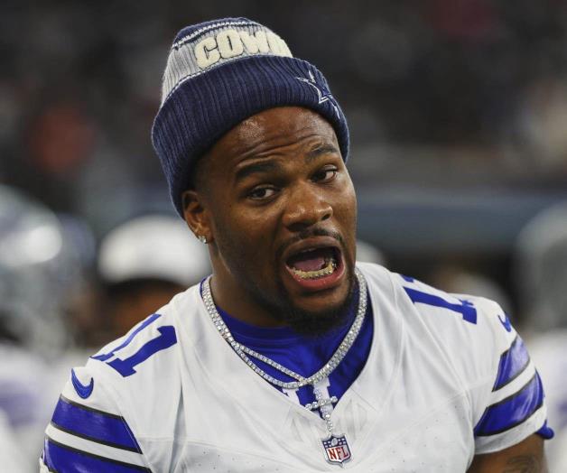 Es Parsons espectador en práctica de Vaqueros Es Parsons espectador en práctica de Vaqueros