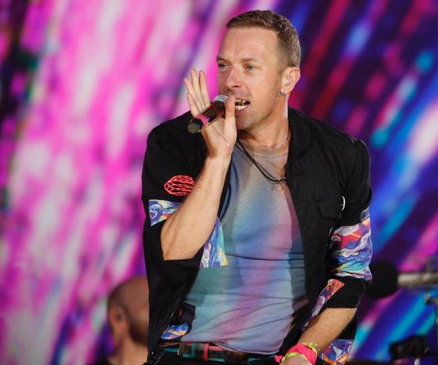 Asegura que ´kiss cam´ continuará Asegura que ´kiss cam´ continuará