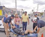 Sufre accidente motociclista y se fractura pierna derecha