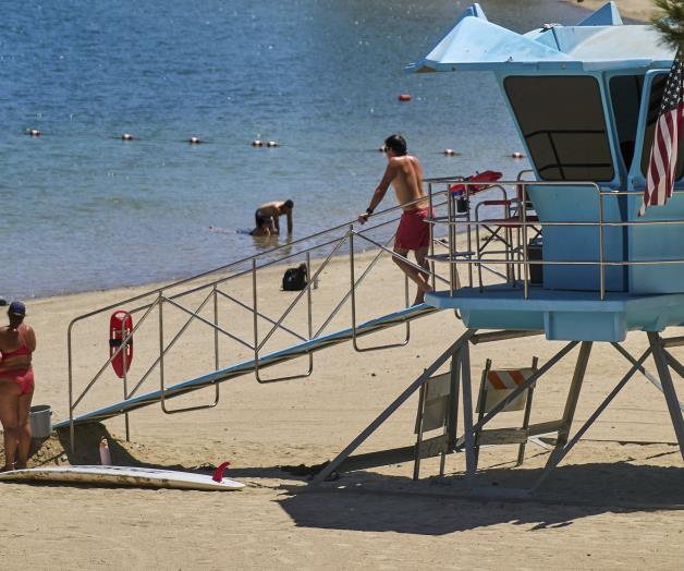 Residentes enfrentan ola de calor extremo Residentes enfrentan ola de calor extremo