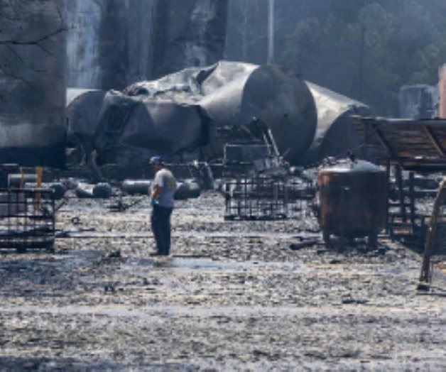 Contienen incendio en una planta automotriz