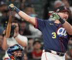 Cal Raleigh batea su camino hacia la historia con récord de jonrones