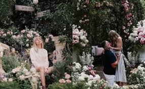 Taylor Swift y Travis Kelce: Compromiso sorpresa en jardín al estilo Lover Taylor Swift y Travis Kelce: Compromiso sorpresa en jardín al estilo Lover