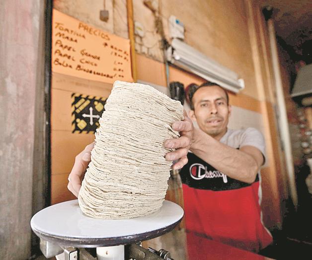 Gastan mexicanos 8% menos en tortillas