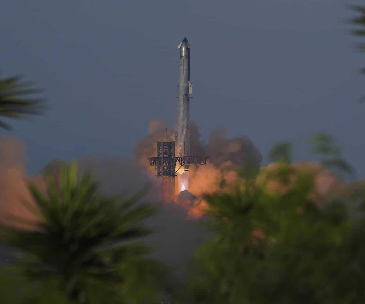 El Starship despliega 8 satélites simulados