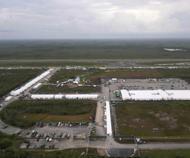 Alto funcionario de Florida dice que Alcatraz de los caimanes quedará vacío en días, según email Alto funcionario de Florida dice que Alcatraz de los caimanes quedará vacío en días, según email