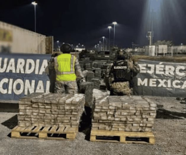 Aseguran 13 mil 500 litros de gasolina en Guanajuato Aseguran 13 mil 500 litros de gasolina en Guanajuato