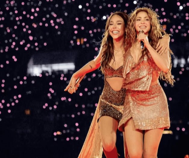 Danna dedica emotivo mensaje a Shakira tras compartir escenario Danna dedica emotivo mensaje a Shakira tras compartir escenario