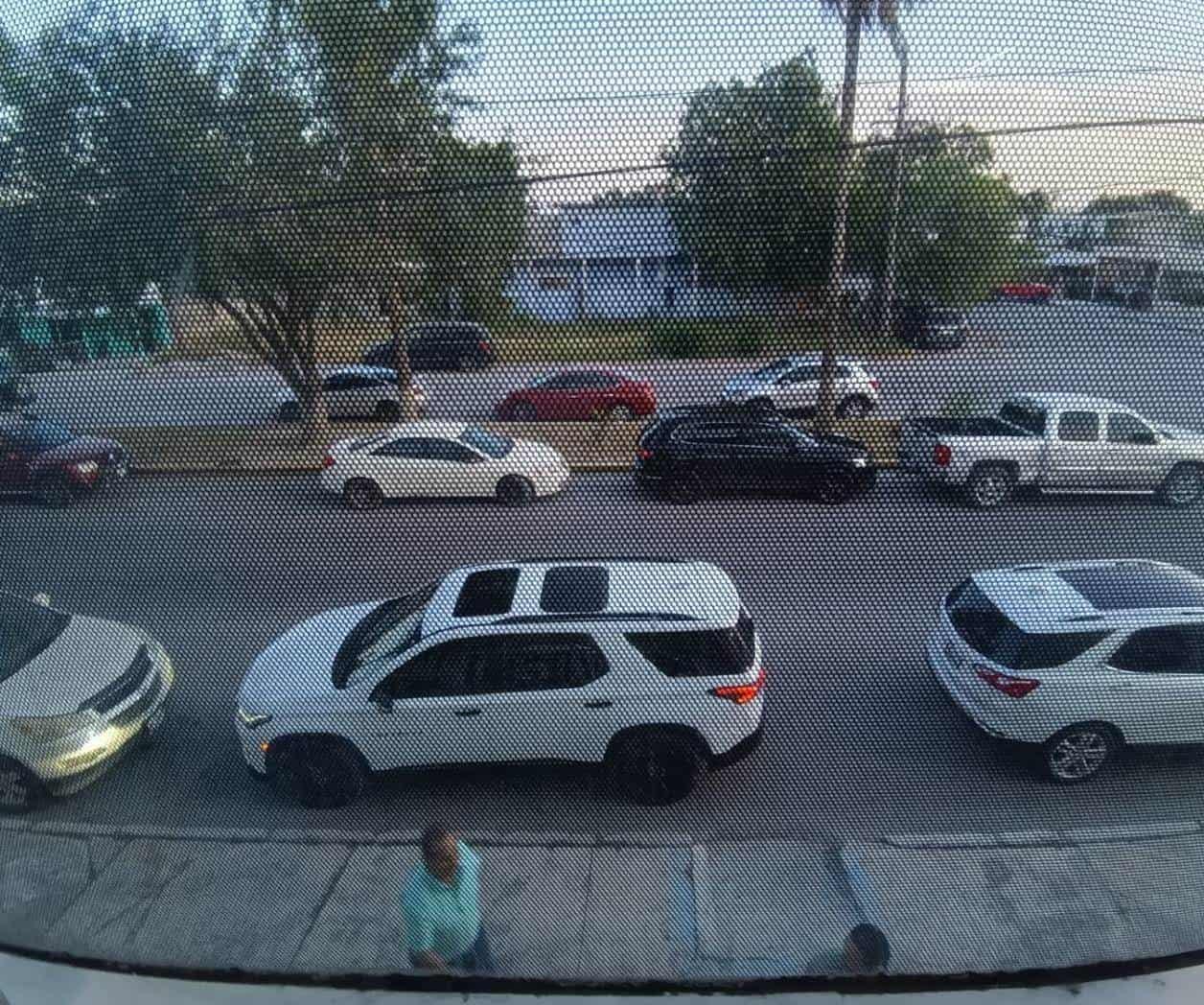 Circulan en “contra’’  en dos avenidas