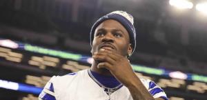 Deja Micah Parsons a Dallas y firma con Empacadores